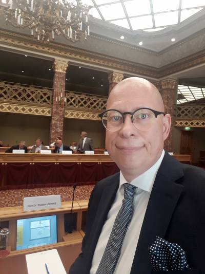 Im Luxemburger Parlament bei einer Delegationsreise mit dem Prsidium des Abgeordnetenhauses